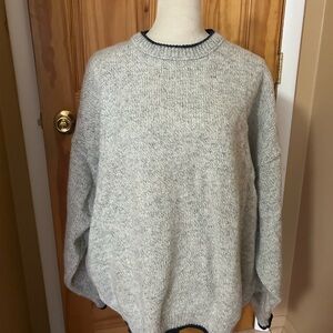 Woolrich Men's Light Gray Crewneck Sweater